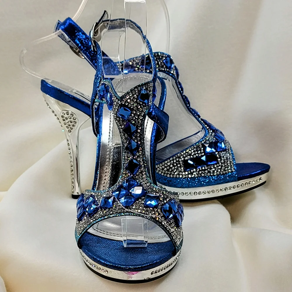 NWOT Elegant Blue and Silver Heels - Picture 2 of 11